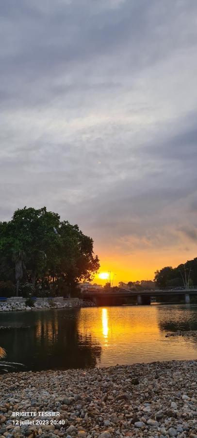 Villa Ange Azur วิลล์เนิฟ-ลูเบ ภายนอก รูปภาพ
