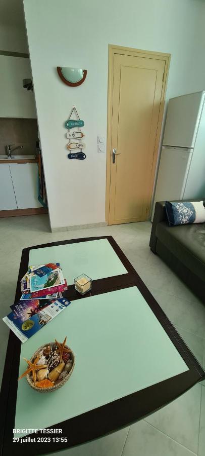 Villa Ange Azur วิลล์เนิฟ-ลูเบ ภายนอก รูปภาพ